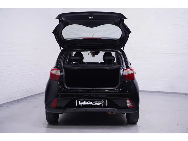 Hyundai i10 1.0 Select 2023 Benzine 9