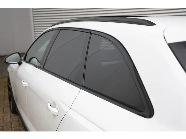 Audi A4 Avant 40 TFSI 3x S-Line 204pk 2020 Benzine 34