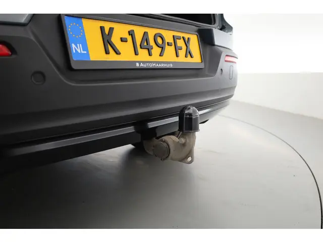 Volvo XC40 Recharge P8 AWD R-Design 2020 Elektrisch 36