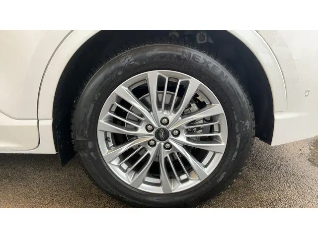 Ford Kuga 2.5 PHEV Vignale 2021 Hybride Benzine 4