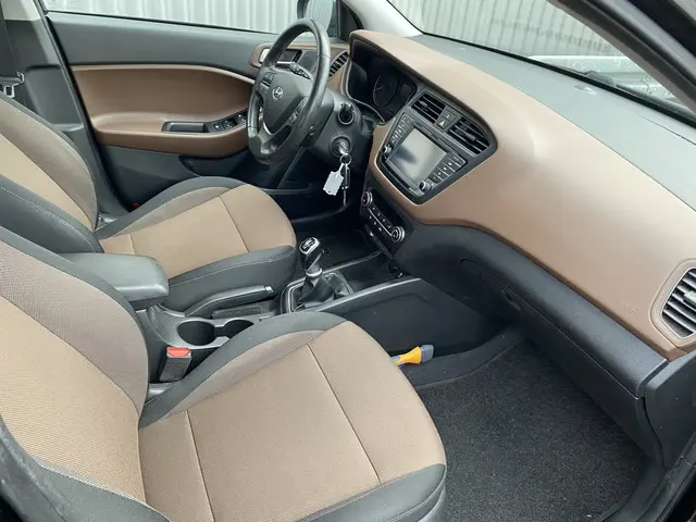 Hyundai i20 1.0 T-GDI Comfort 2018 Benzine 16