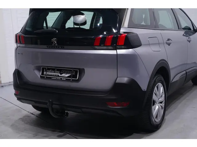 Peugeot 5008 1.2 PureTech Active 2019 Benzine 14