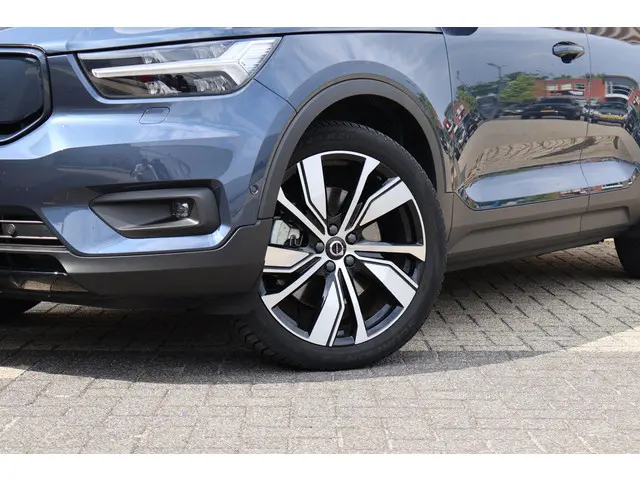 Volvo XC40 Recharge Twin Pro 2022 Elektrisch 9