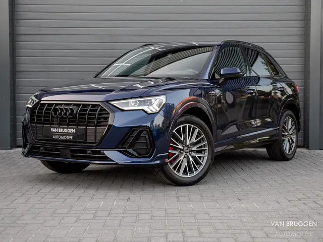 Audi Q3 45 TFSI e S-Line 2022 Hybride Benzine