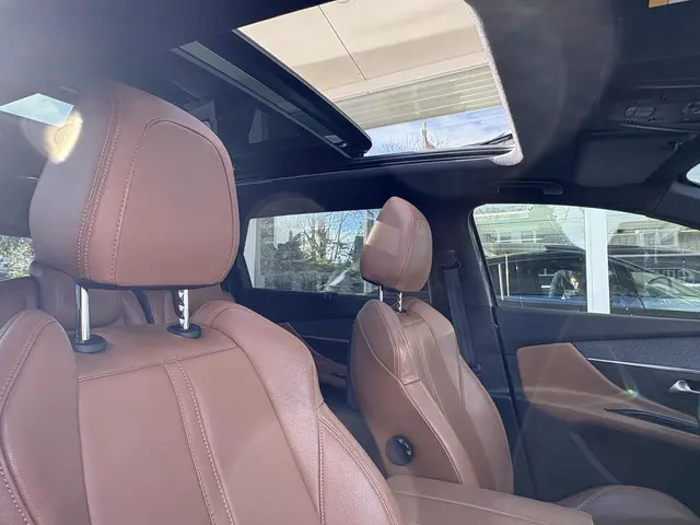 Peugeot 5008 1.2T 130pk Blue Lease GT-Line 2018 Benzine 10