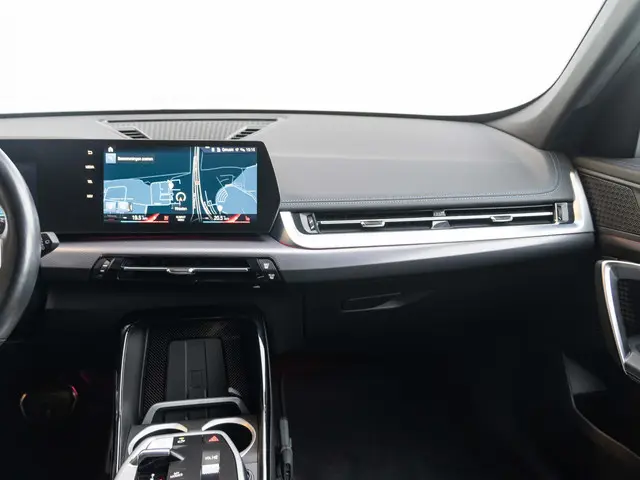 BMW X1 sDrive18i 2022 Benzine 11