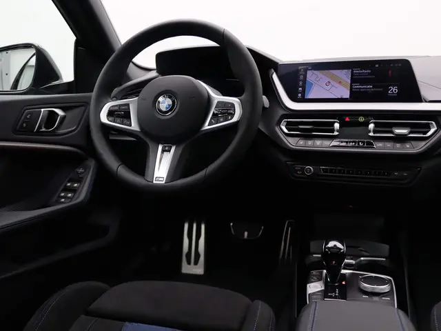 BMW 2 Serie Gran Coupé 218i 2025 Benzine 8