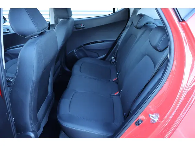Hyundai i10 1.0i Comfort 2019 Benzine 10