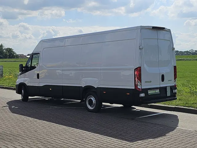 Iveco Daily 35S14 2023 Diesel 6