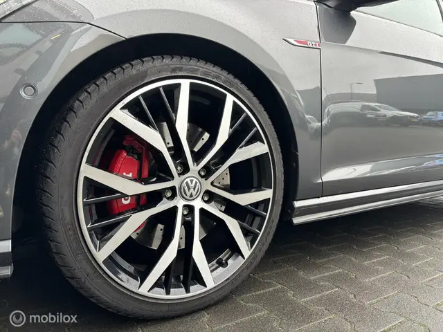 Volkswagen Golf 2.0 TSI GTI Performance 2019 Benzine 29