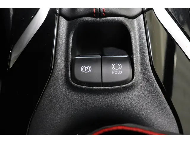 Toyota Corolla Hybrid 140 GR Sport, 2024 Hybride Benzine 8