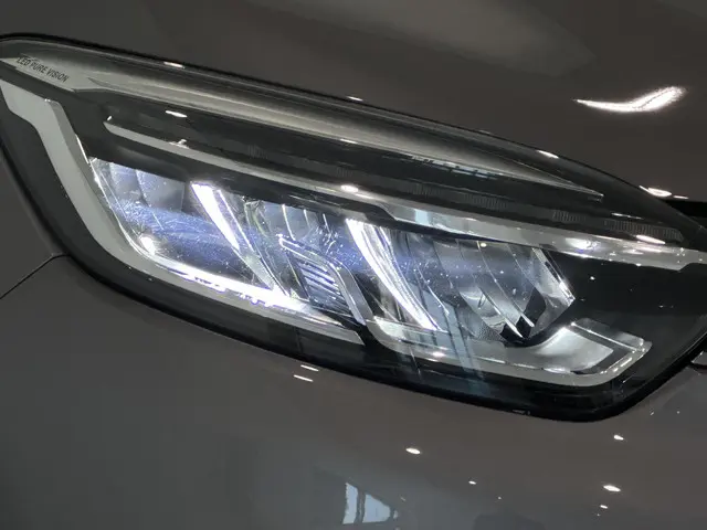 Renault Captur 1.2 TCe 120 EDC Intens 2017 Benzine 25