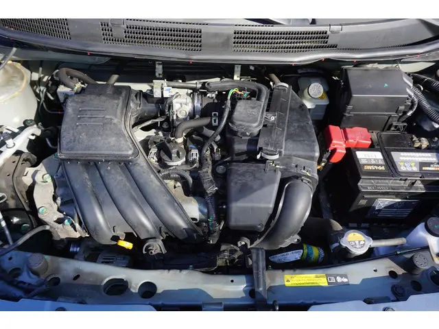 Nissan Micra 1.2 Connect Edition N-TEC 2016 Benzine 9