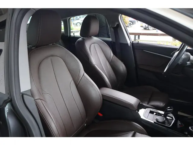 BMW 2 Serie Gran Coupé 218i 2020 Benzine