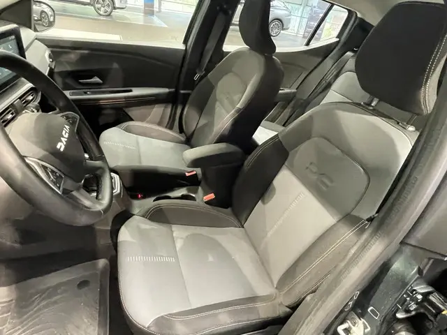 Dacia Sandero Stepway 1.0 TCe 90 Extreme 2024 Benzine 6