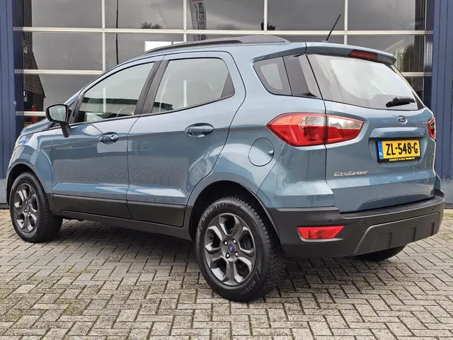 Ford EcoSport 3
