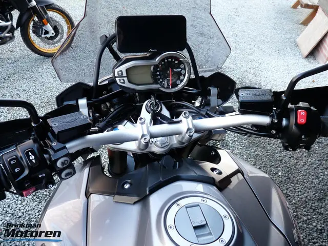 Triumph Tiger  1215 Explorer XC ABS 2014 Benzine 32