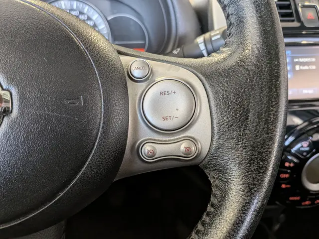 Nissan Micra 1.2 DIG-S Tekna 2013 Benzine 12