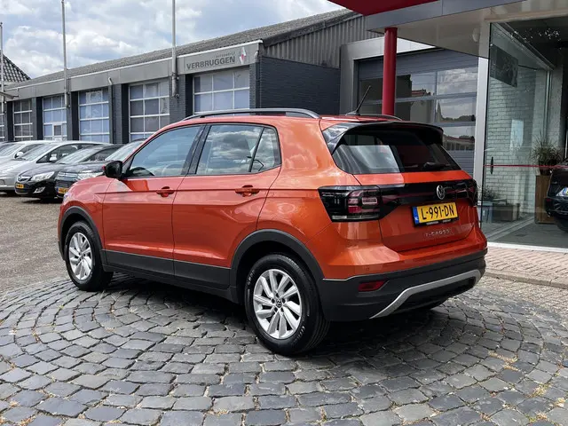 Volkswagen T-Cross 1.0 TSI Life 2021 Benzine 3
