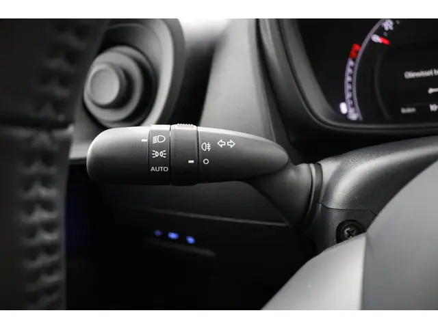 Toyota Aygo X 1.0 VVT-i MT Play 2025 Benzine 29