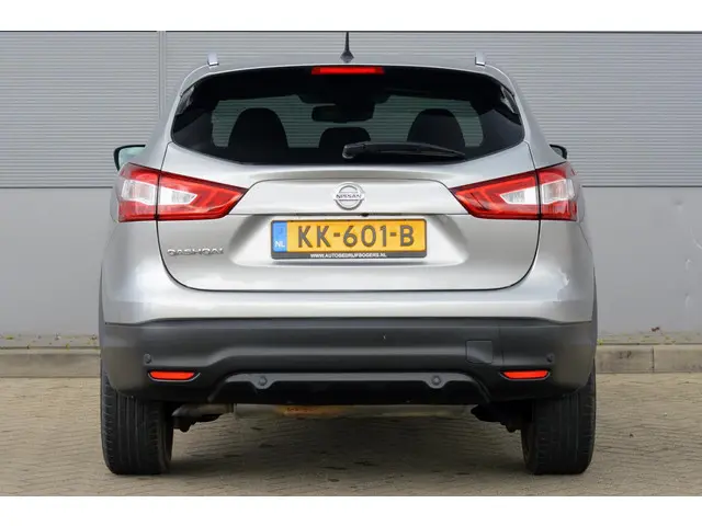 Nissan QASHQAI 1.2 Connect Edition 2015 Benzine 14