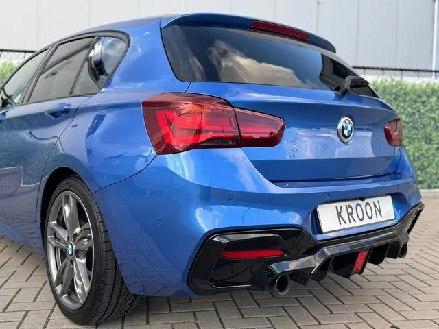BMW 1 Serie M140i xDrive 2019 Benzine 9