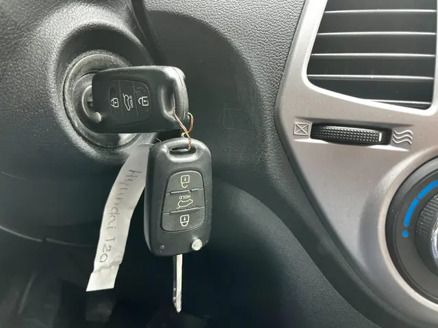 Hyundai i20 1.2i i-Catcher 2012 Benzine 16
