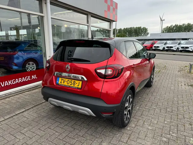 Renault Captur 0.9 TCe Intens 2019 Benzine 2
