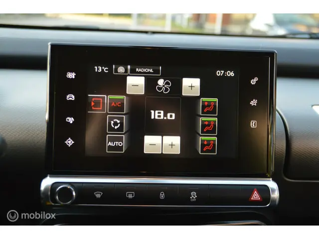 Citroën C4 Cactus 1.2 PureTech Business 2015 Benzine 25