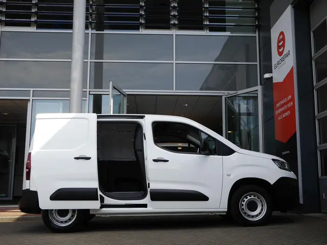 Citroën Berlingo 1.5 100PK BlueHDI Club 2022 Diesel 8