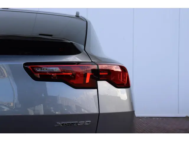 BMW iX2 xDrive30 67 kWh 2024 Elektrisch 8