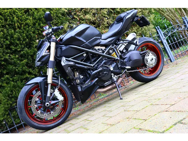 Ducati Streetfighter 848 V2 ABS 2013 Benzine 3