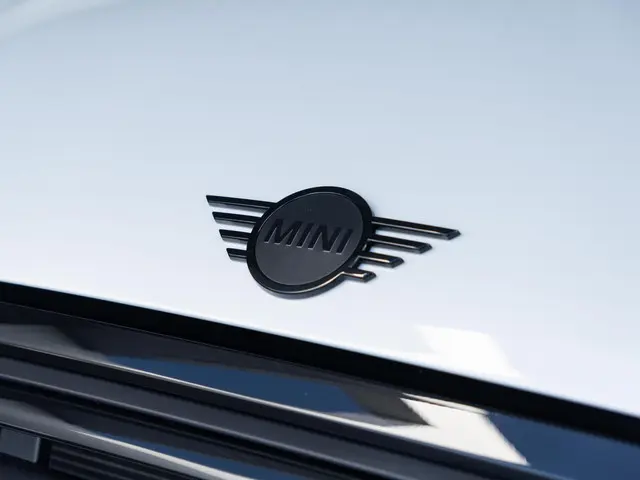 MINI 3-Deurs Cooper Aut. 2023 Benzine 14