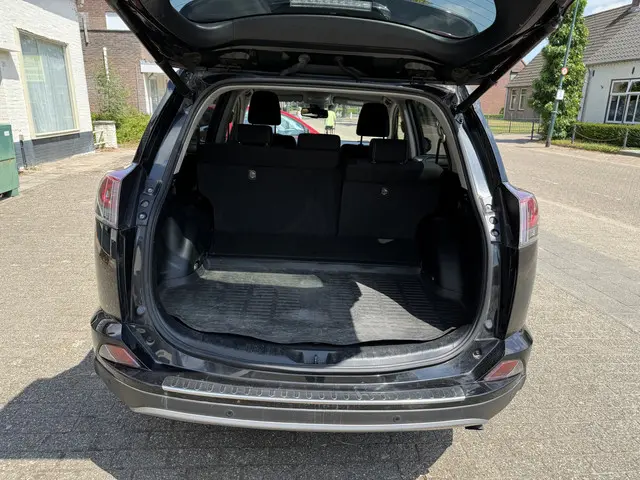 Toyota RAV4 2.5 Hybrid AWD Energy 2018 Hybride Benzine 7