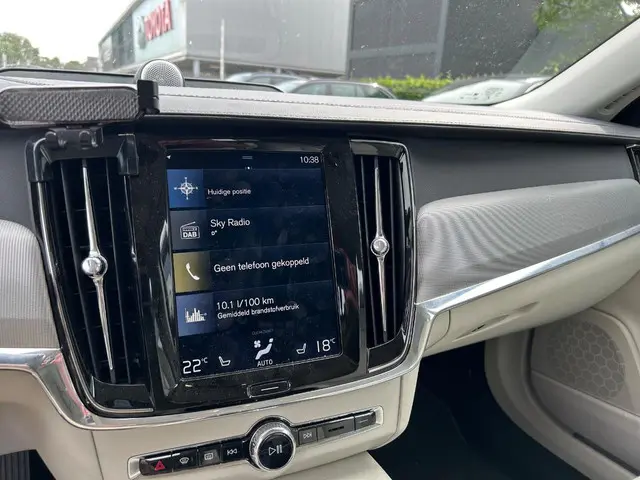Volvo V90 Cross Country 2.0 T5 Pro 2017 Benzine 4
