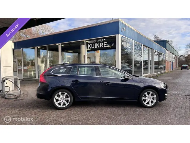 Volvo V60 1.5 T2 Momentum 2016 Benzine 23