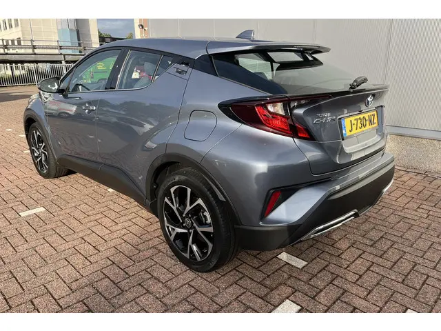 Toyota C-HR 2.0 Hybrid Dynamic 2020 Hybride Benzine 10