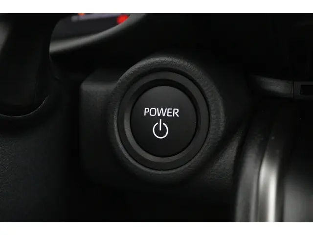 Toyota C-HR 1.8 Hybrid 140 Dynamic 2025 Hybride Benzine 40