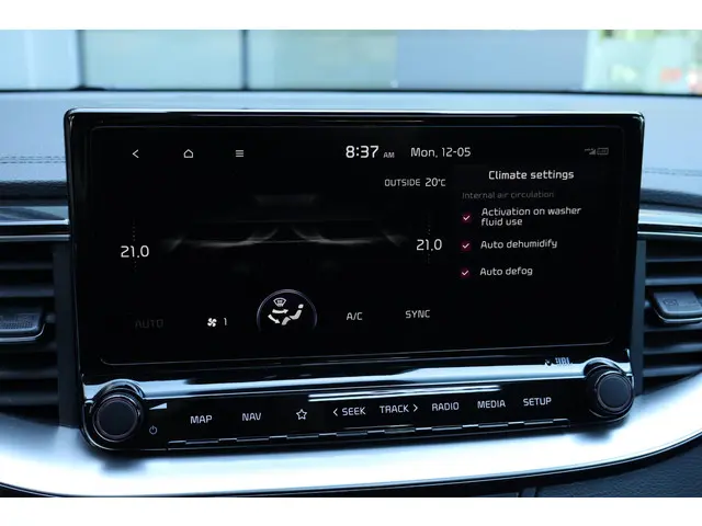 Kia ProCeed 1.5 T-GDi GT-PlusLine 2023 Benzine 29