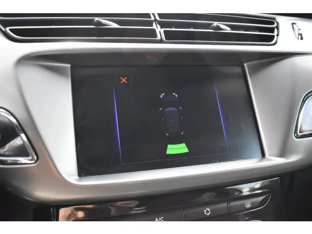 DS DS 3 PureTech 82 Business 2016 Benzine 19