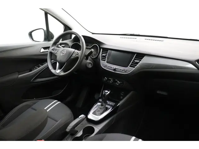 Opel Crossland 3