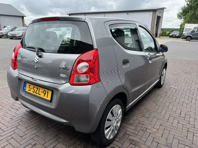 Suzuki Alto 1.0 Comfort EASSS 2014 Benzine 12