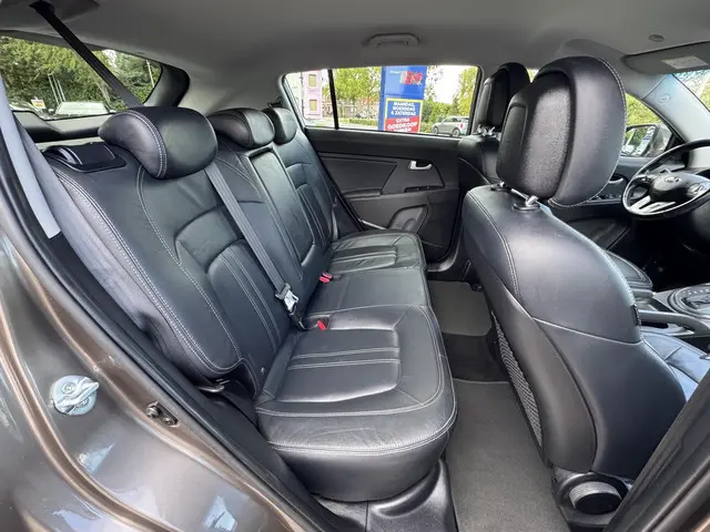 Kia Sportage 2.0 Super Pack 2013 Benzine 22