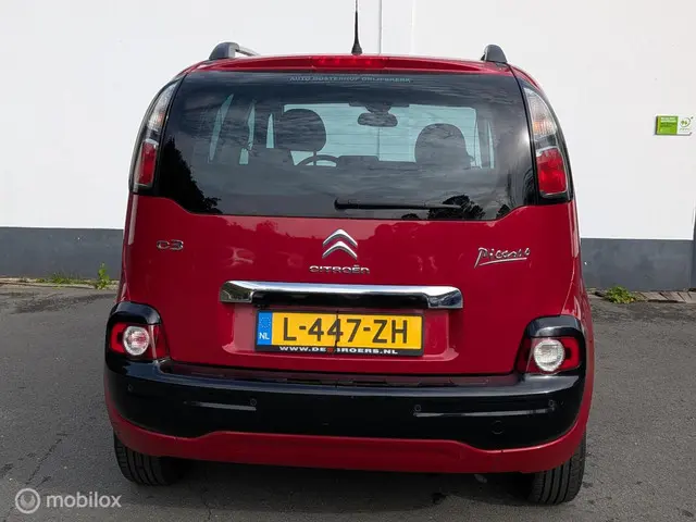 Citroën C3 Picasso 1.2 PureTech Exclusive 2017 Benzine 4