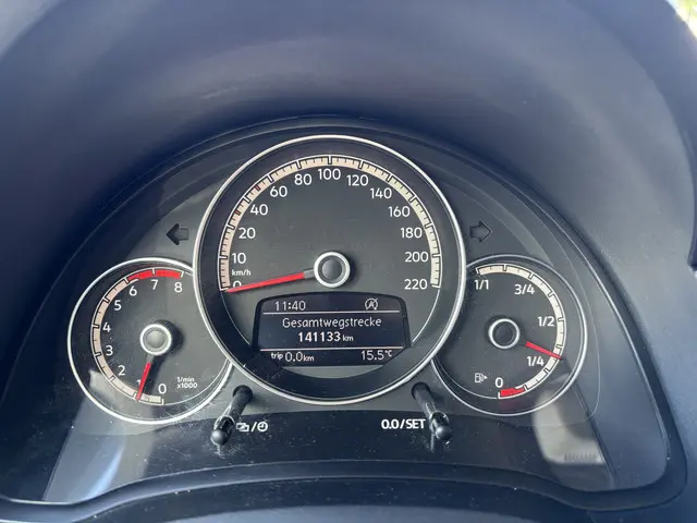 Volkswagen up! 1.0 BMT move up! 2016 Benzine 10