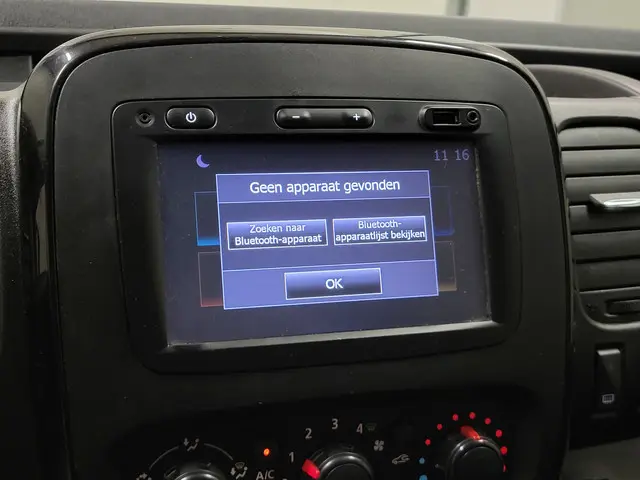 Opel Vivaro 1.6CDTI 126pk Trekhaak Euro 6! 2016 Diesel 13