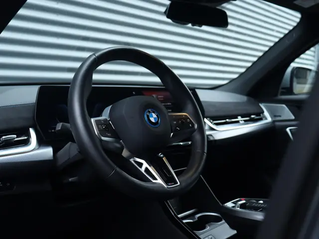 BMW iX2 eDrive20 2024 Elektrisch 14
