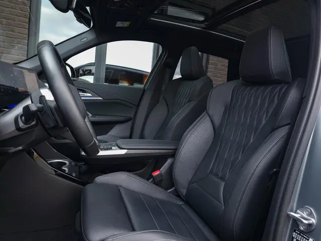 BMW X1 xDrive30e M 2024 Hybride Benzine 3