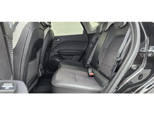 Renault Captur 1.0 TCe 90 Intens 2021 Benzine 40