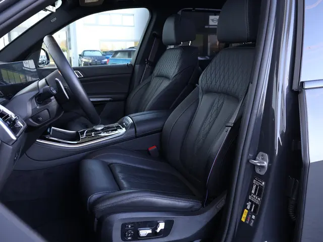 BMW X5 xDrive50e 2025 Hybride Benzine 59